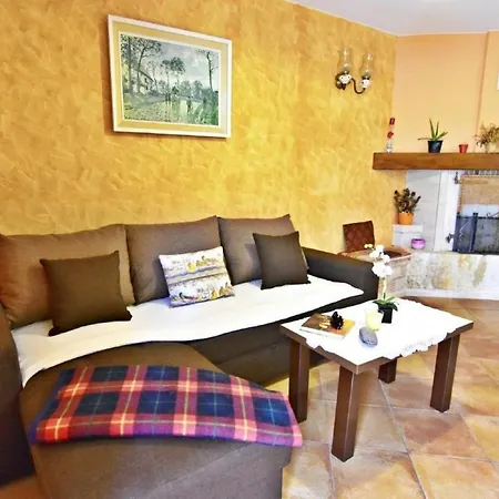 Klimatisierte In Tar Mit Garten, Terrasse Und Grill * Poreč